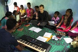 PODCAST: Teaching Music in Sri Lanka with Vicar Vanderhyde