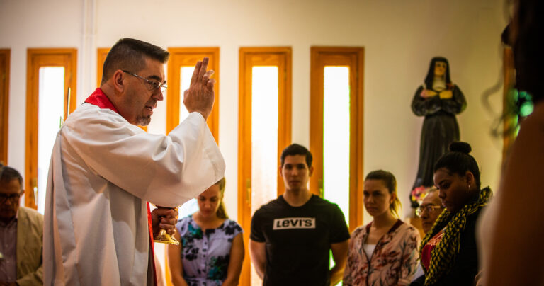 Warner farewellcover